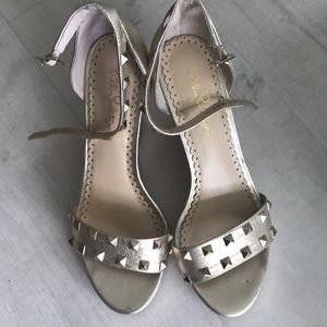 Size 8 Lilly Pulitzer Gold Studded platform shoes